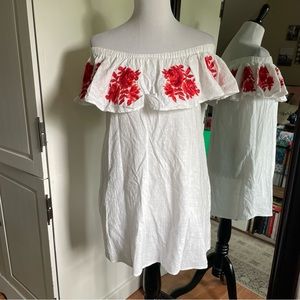 Altar’d State XS White Off The Shoulder Dress